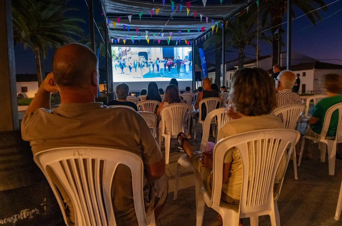 Foto Cine en el Pueblo, programa de la Diputación