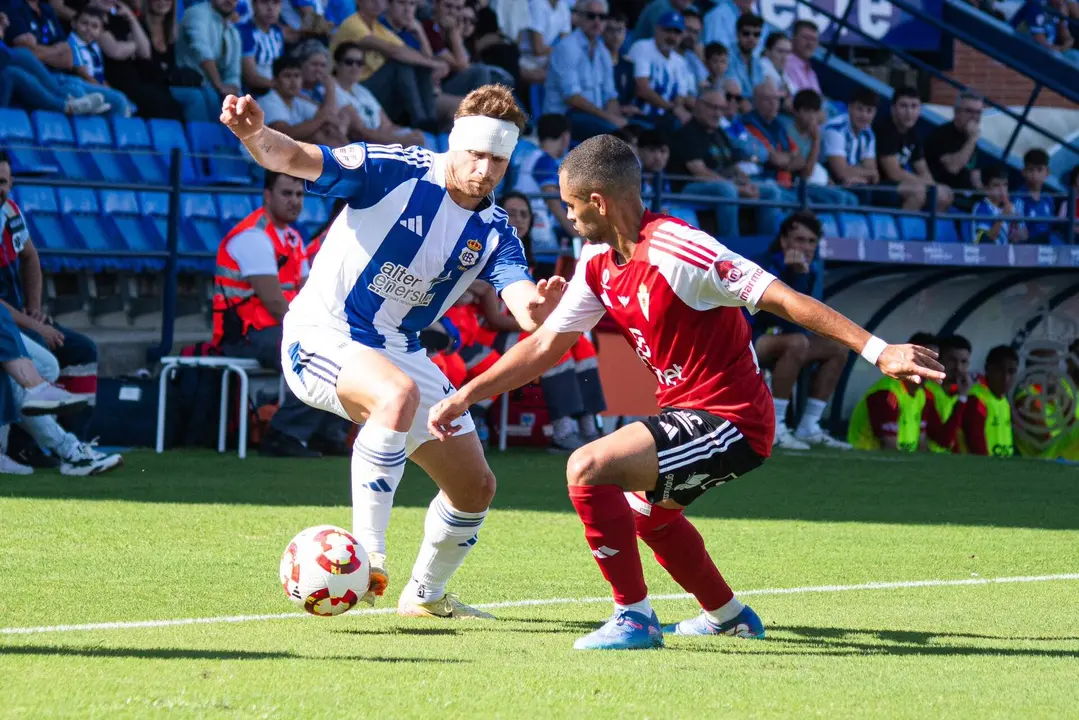 El Recre no se quita la venda.
