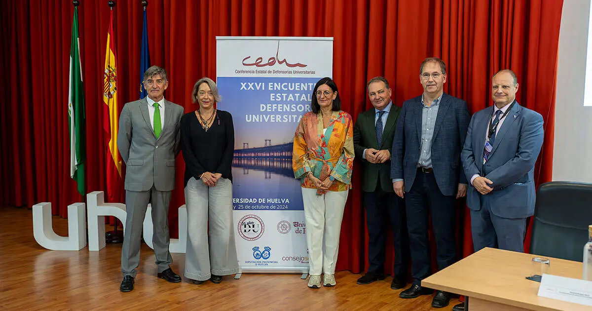 Presentación del encuentro Defensores Universidad
