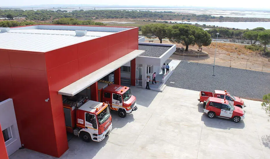 (Foto de ARCHIVO)
Bomberos Consorcio Provincial Huelva
BOMBEROS CONSORCIO PROVINCIAL HUELVA
12/7/2020