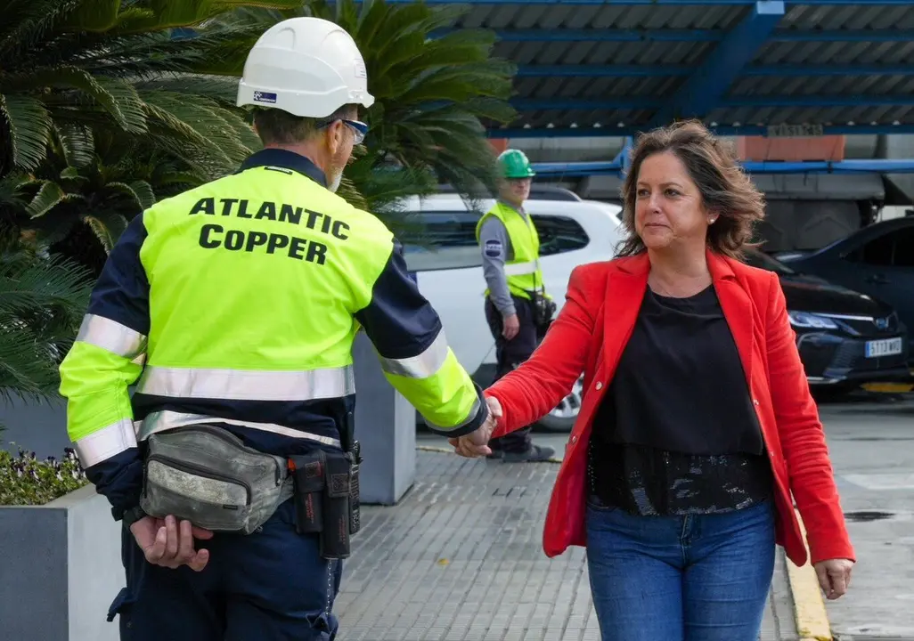 La consejera a su llegada a Atlantic Copper