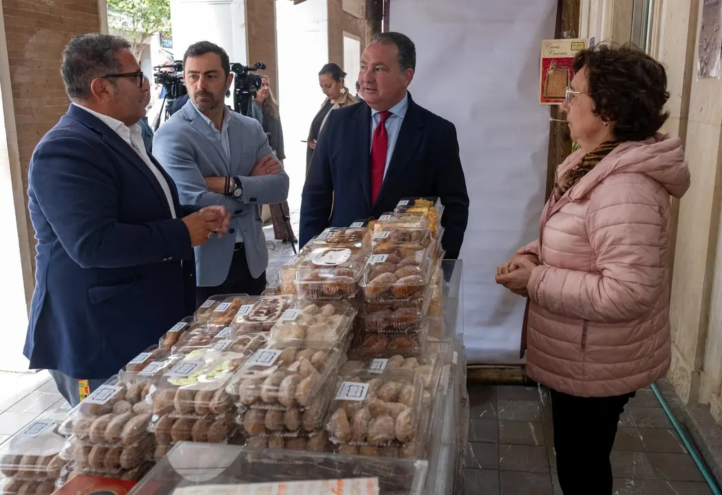 Muestra del dulce de cuaresma, visita de David Toscano