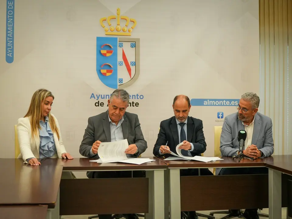 Convenio Ayto de Almonte y Caja Rural