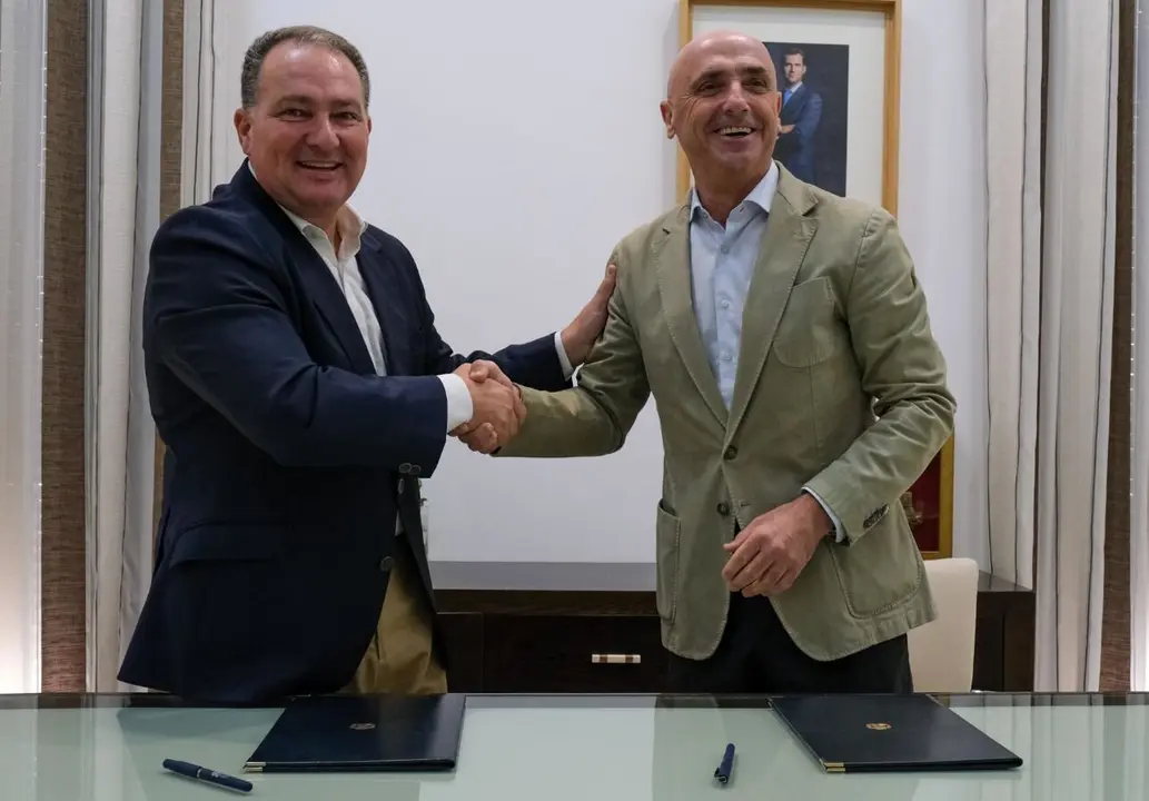 Convenio de Diputación con Moeve.