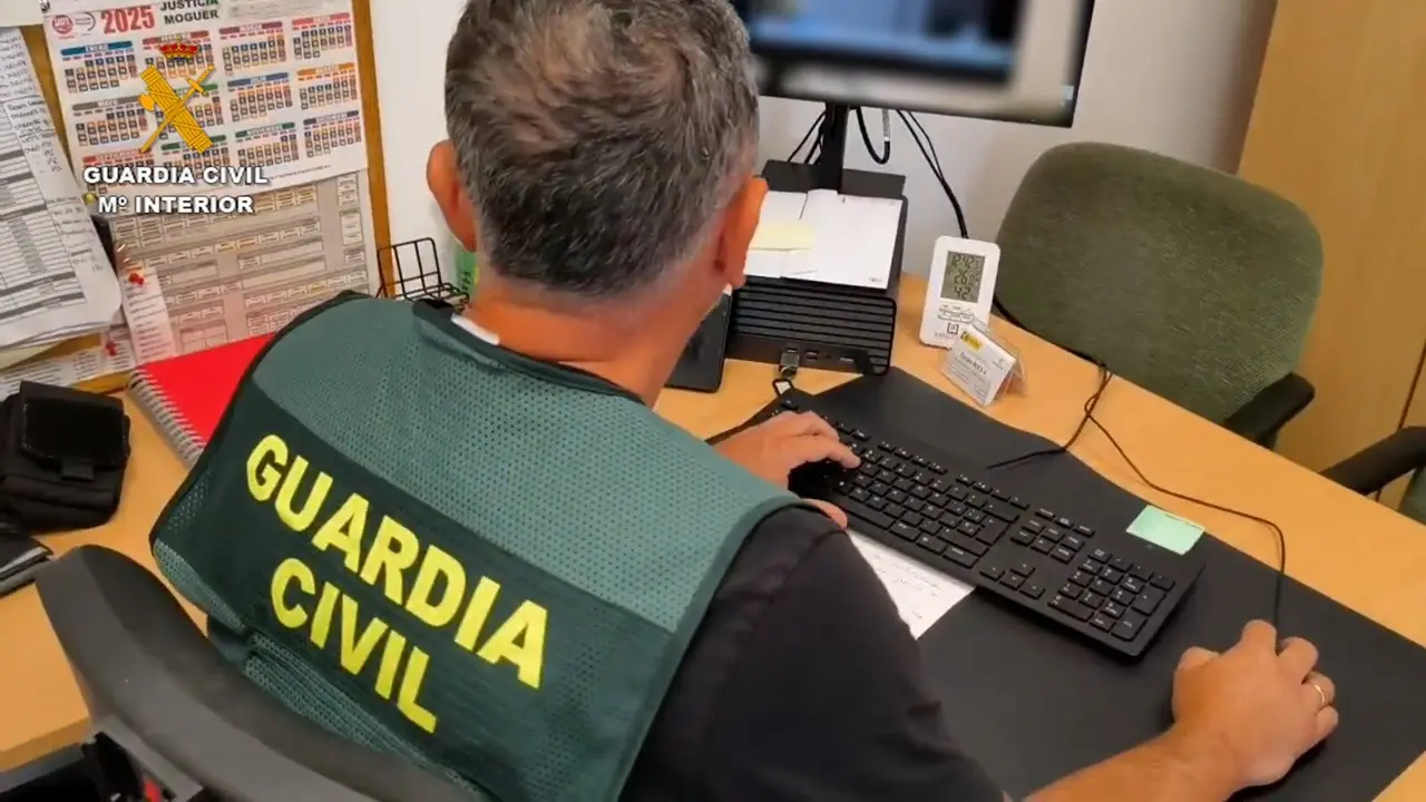 Registros realizados por la Guardia Civil / Fotografía: Guardia Civil.