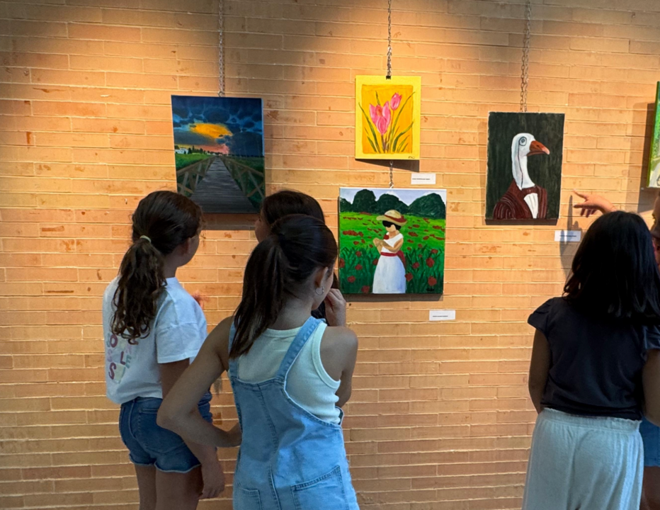 Exposición Paletas de colores en Aljaraque