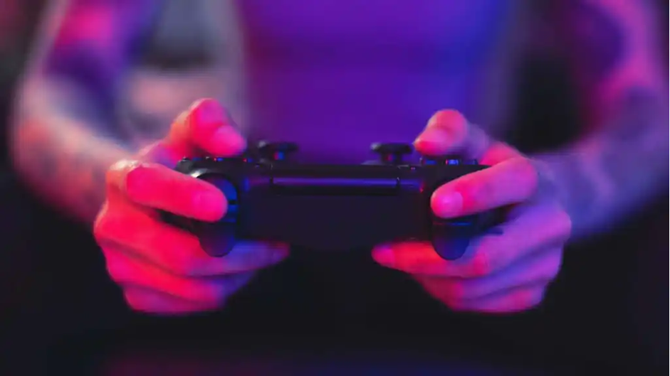 Crisis y deflación en las economías internas de los videojuegos online