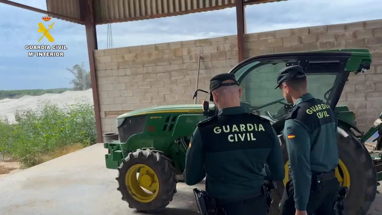 7ef802ae-3761-4509-9a95-30856253587b