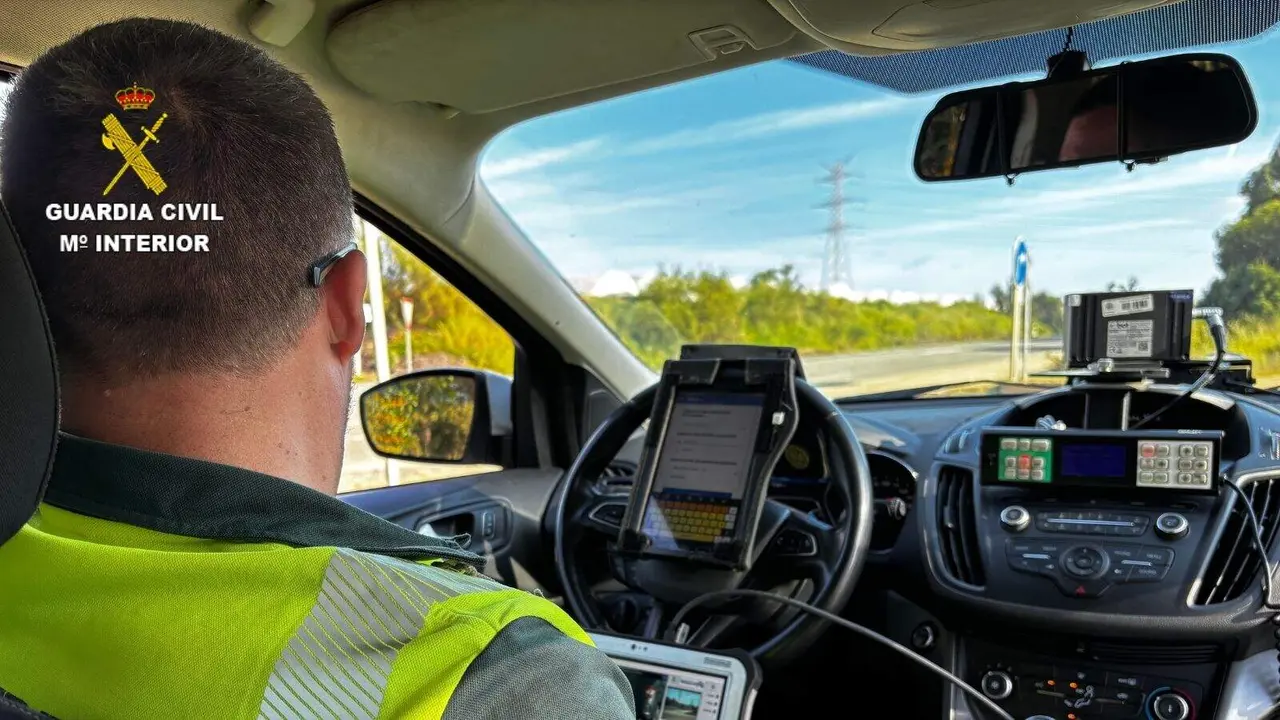 Imagen de un control de la Guardia Civil.