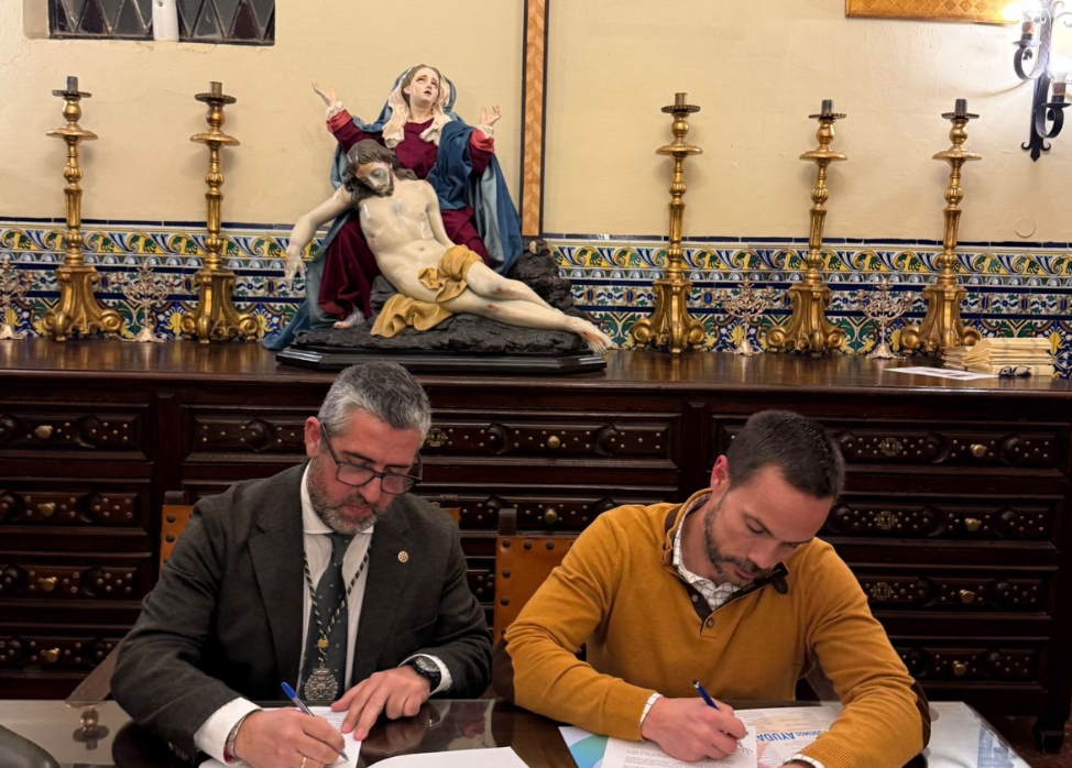 &Aacute;nsares y la Hermandad de Pasi&oacute;n renuevan su alianza solidaria con las &lsquo;Becas Se&ntilde;or de Pasi&oacute;n&rsquo;