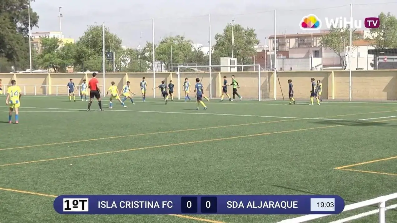 Lance del partido entre los infantiles del Isla y el Aljaraque