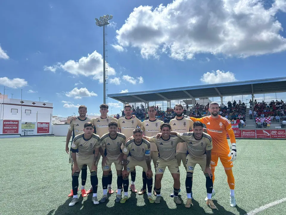 El once del Recre en Lebrija.