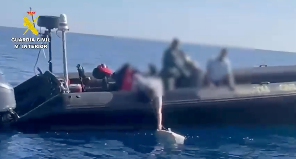 Incautaci&oacute;n de hach&iacute;s en Punta Umbr&iacute;a.