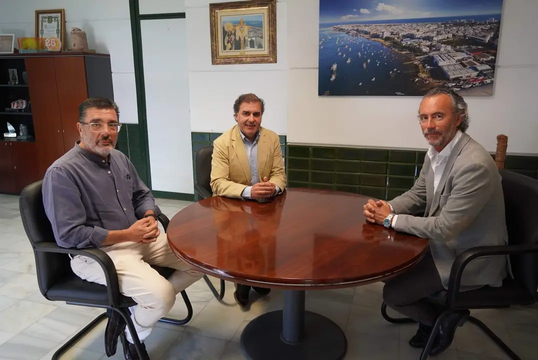 Punta Umbr&iacute;a y las v&iacute;ctimas de Adamuz buscan v&iacute;as de colaboraci&oacute;n