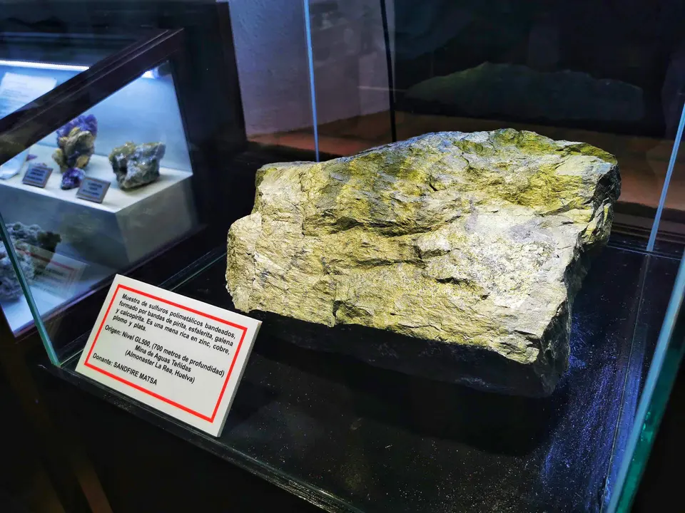 Donación muestra Museo Minero Riotinto - Fundación Río Tinto