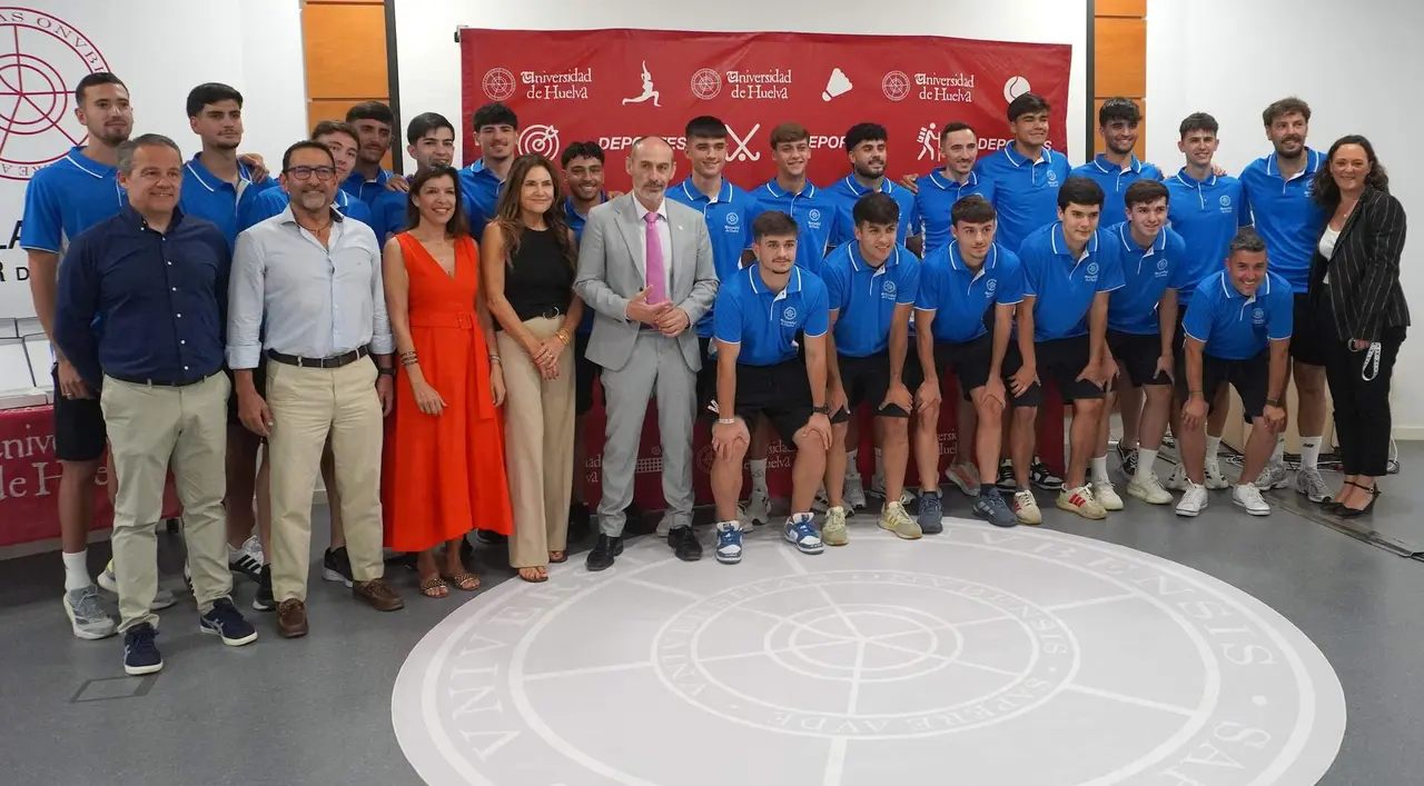 Selecci&oacute;n universitaria de f&uacute;tbol.