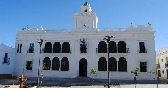 Ayuntamiento de Rociana del Condado.