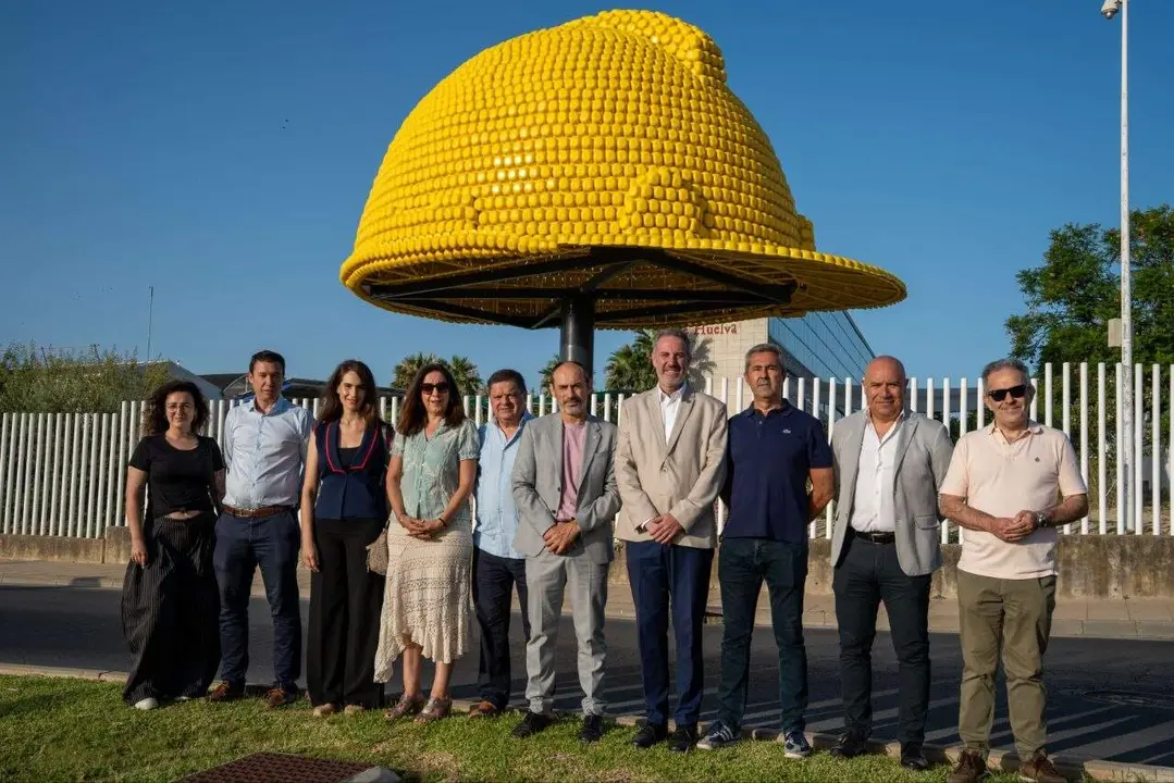 Casco m&aacute;s grande del mundo.