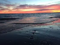 LA MAR ACARICIA LA ARENA- Blinda Rodr&iacute;guez Coronado