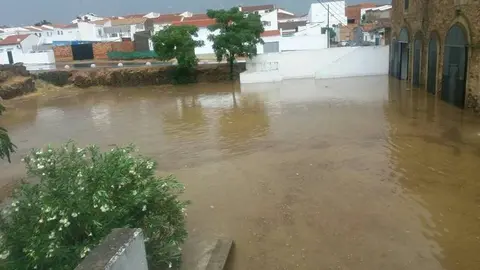 Inundación en la Plaza del Buitrón, Valverde