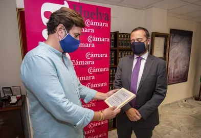 HUELVA, 04/09/20 HUELVA - ALIANZA PARA LA FP DUAL Y CAMARA OFICIAL DE COMERCIO , INDUSTRIA , SERVICIOS Y NAVEGACION DE HUELVA .
Foto: ALBERTO DIAZ