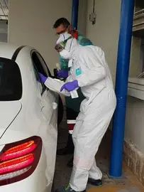 Auto-Covid en Isla Cristina.