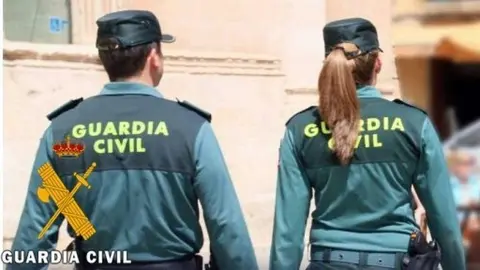 Agentes de la Guardia Civil