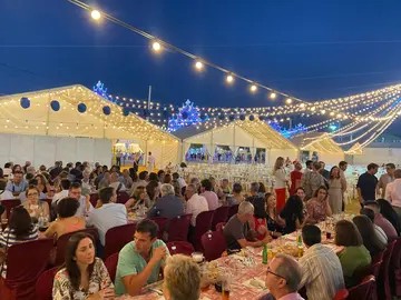 DDB618F9-F6B7-4D33-9DD1-5EB80B0D5345