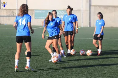 Una sesión de trabajo del Sporting de Huelva.