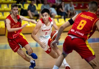 Gonzalo Fernández con España.