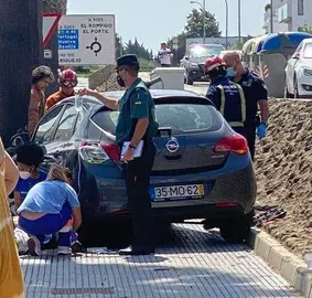 Actuación policial en Cartaya tras un tiroteo reciente.