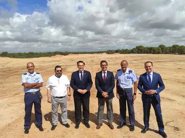 Visita a los terrenos del Instituto Nacional de Técnica Aeroespacial (INTA) en los que se pondrá en marcha el proyecto CEUS