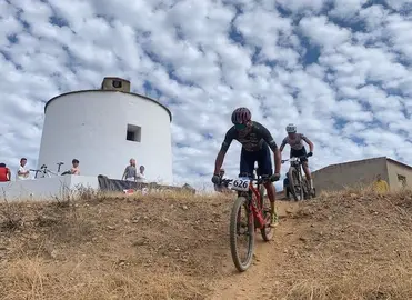 Javier Macias en acción.