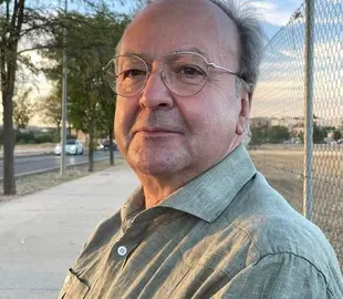 Julio García.