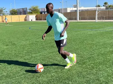 Mbaye causará baja en el Recre en el siguiente encuentro.