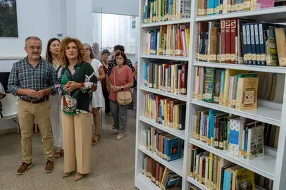 La presidenta de la Diputación y el alcalde visitan las nuevas instalaciones