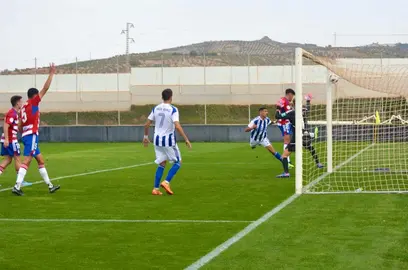 El gol de Dopi que ha dado el triunfo al Recreativo.