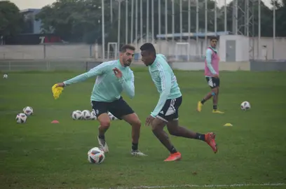 Josiel entrenano hoy con el Recreativo.