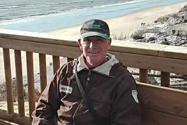 877A4F87-C04C-4726-BFB1-9B29814582F2