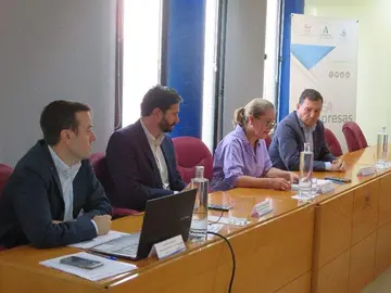 87CE685D-CCC3-43CF-8FF8-EA19D5992B2E