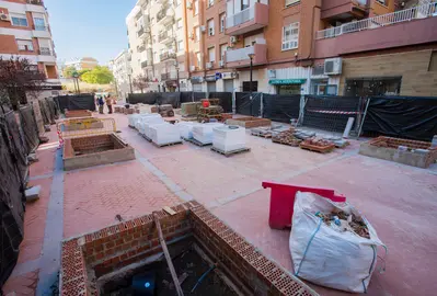 Peatonalizaci&oacute;n Villamundaka en Huerto Paco