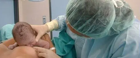 Post parto en el Hospital Juan Ramón Jiménez