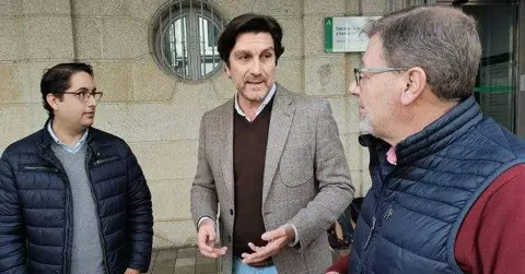 Gaviño (PSOE), en la sede del SAS