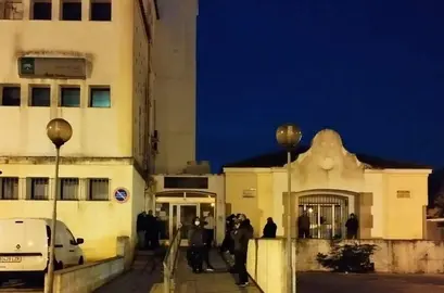 Colas de madrugada en el centro de salud de Ayamonte