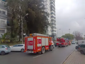 Edificio afectado por las llamas
