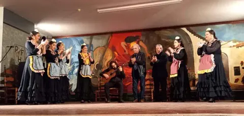 Noche de Pe&ntilde;as