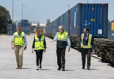 Muelle Sur terminal ferroviaria APH