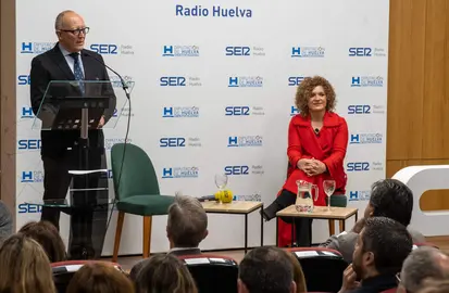 El director de la SER, Miguel Doña, presenta el acto