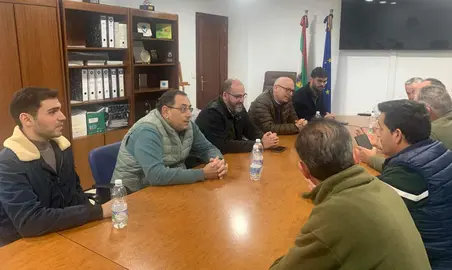 Reunión alcaldables del PP en el Condado.