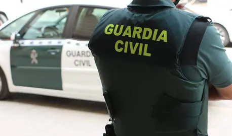 Agentes de la Guardia Civil desplegados